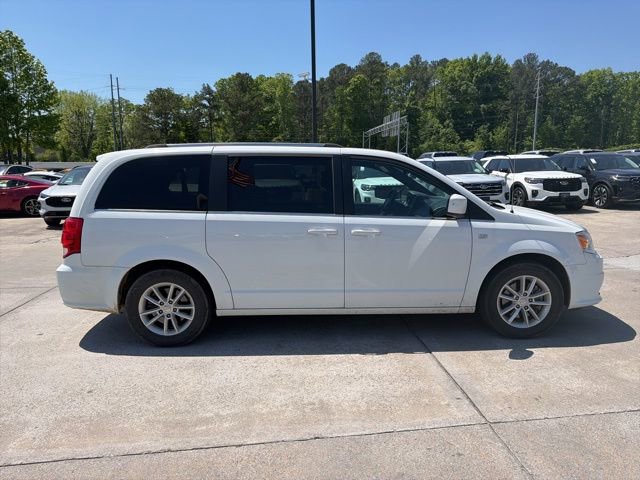 Used 2019 Dodge Grand Caravan SXT FWD image 11