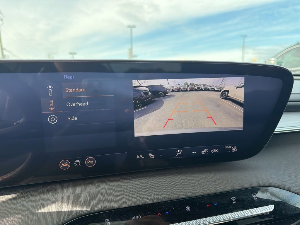 Used 2025 Buick Enclave Preferred image 25