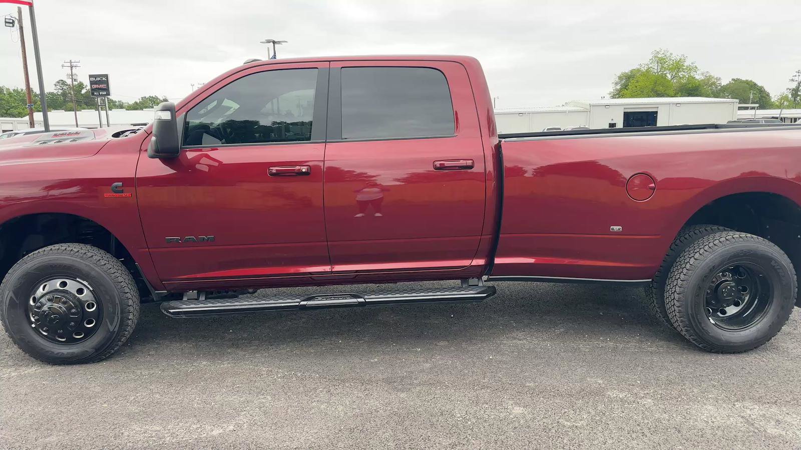 Used 2024 RAM 3500 Laramie w/ Night Edition AWD/4WD image 22