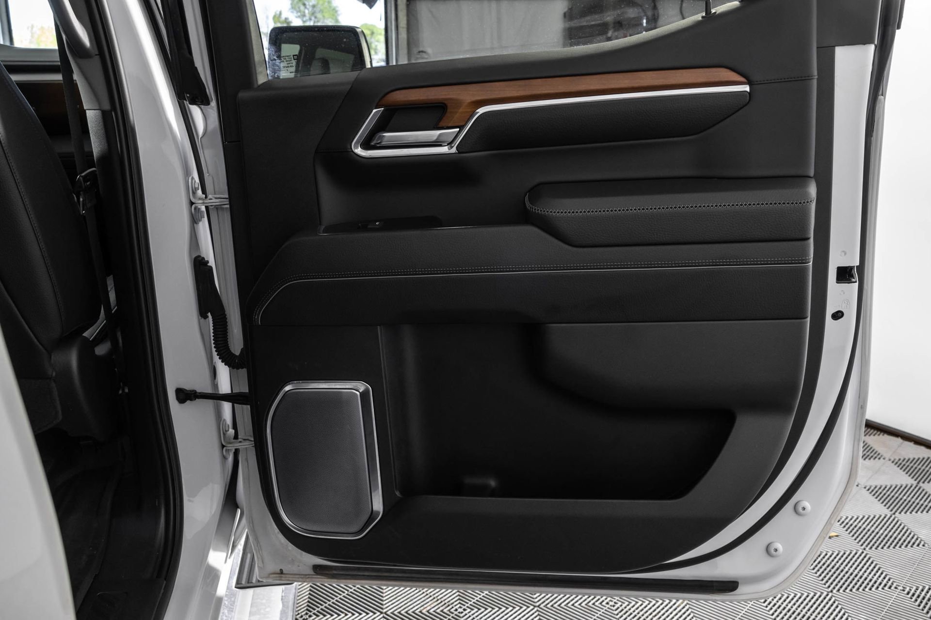 Certified 2022 GMC Sierra 1500 Denali AWD/4WD image 40