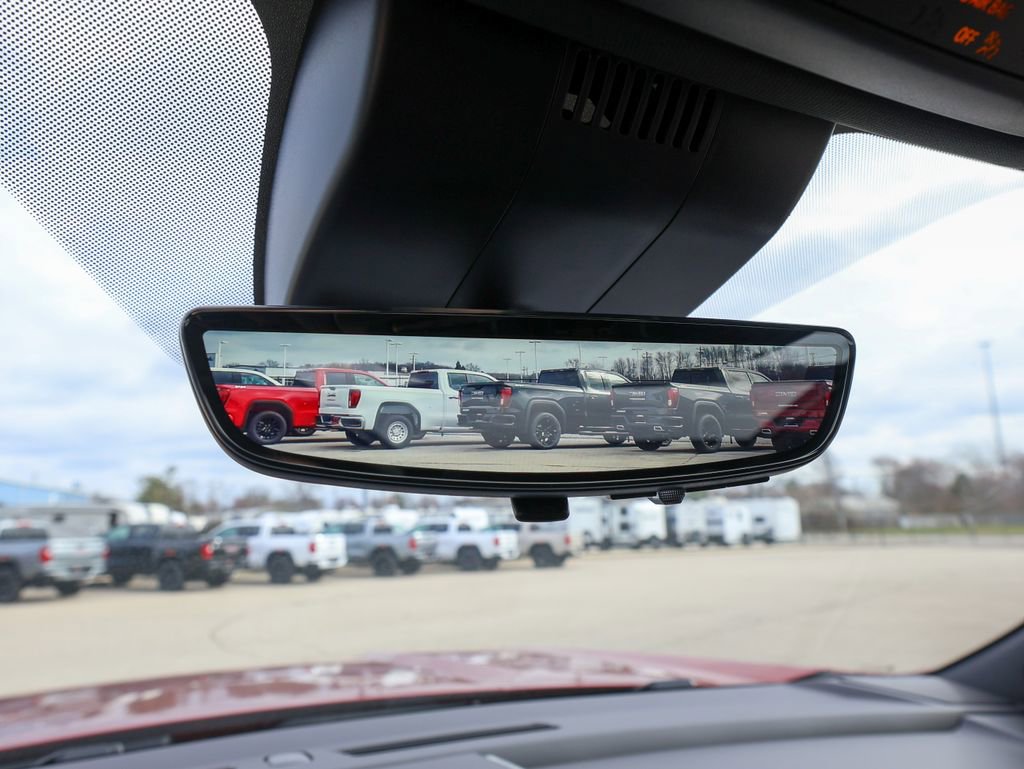 New 2026 GMC Yukon AT4 Ultimate w/ LPO, Floor Liner Package image 33