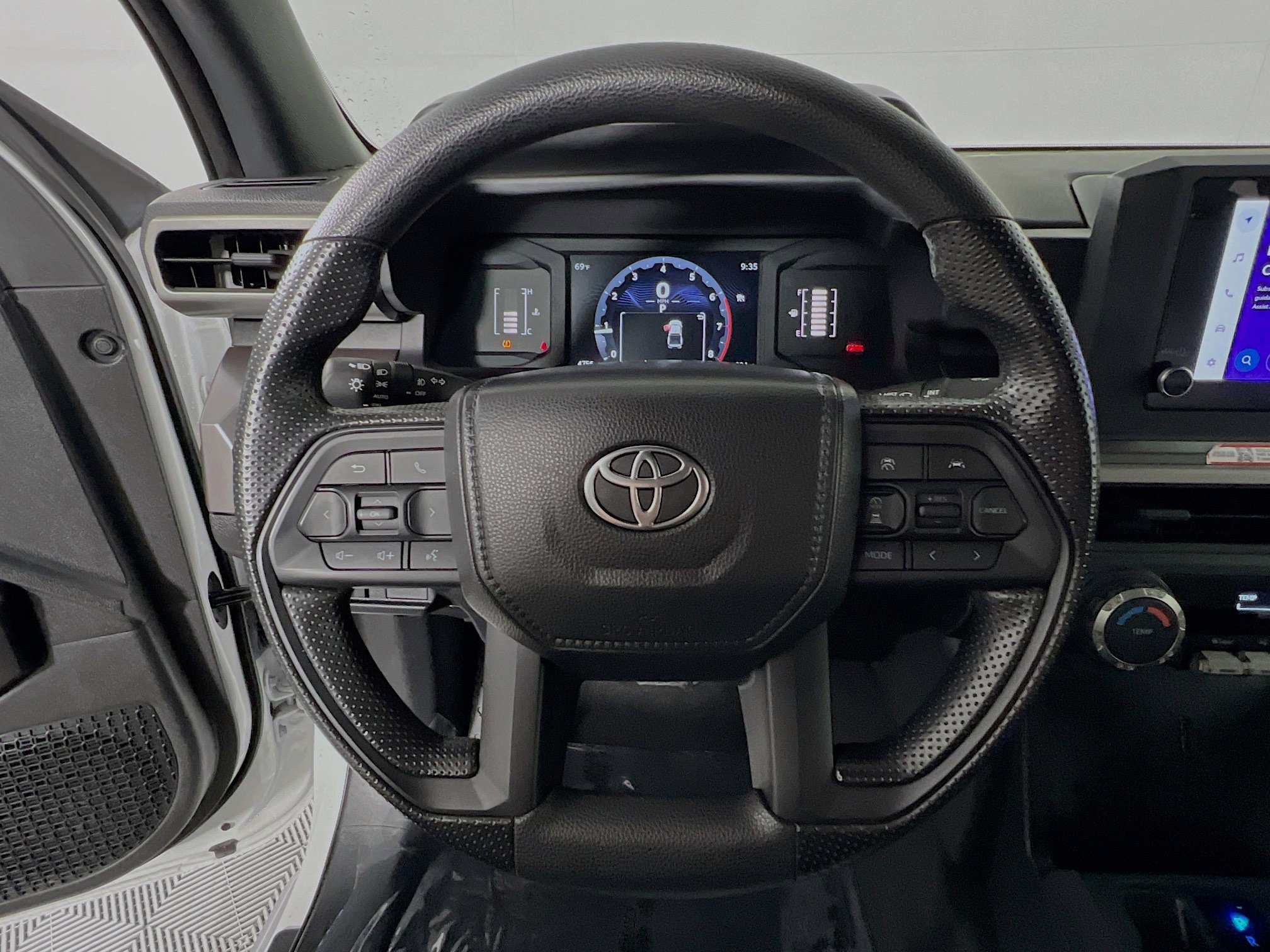 Used 2024 Toyota Tacoma SR5 image 17