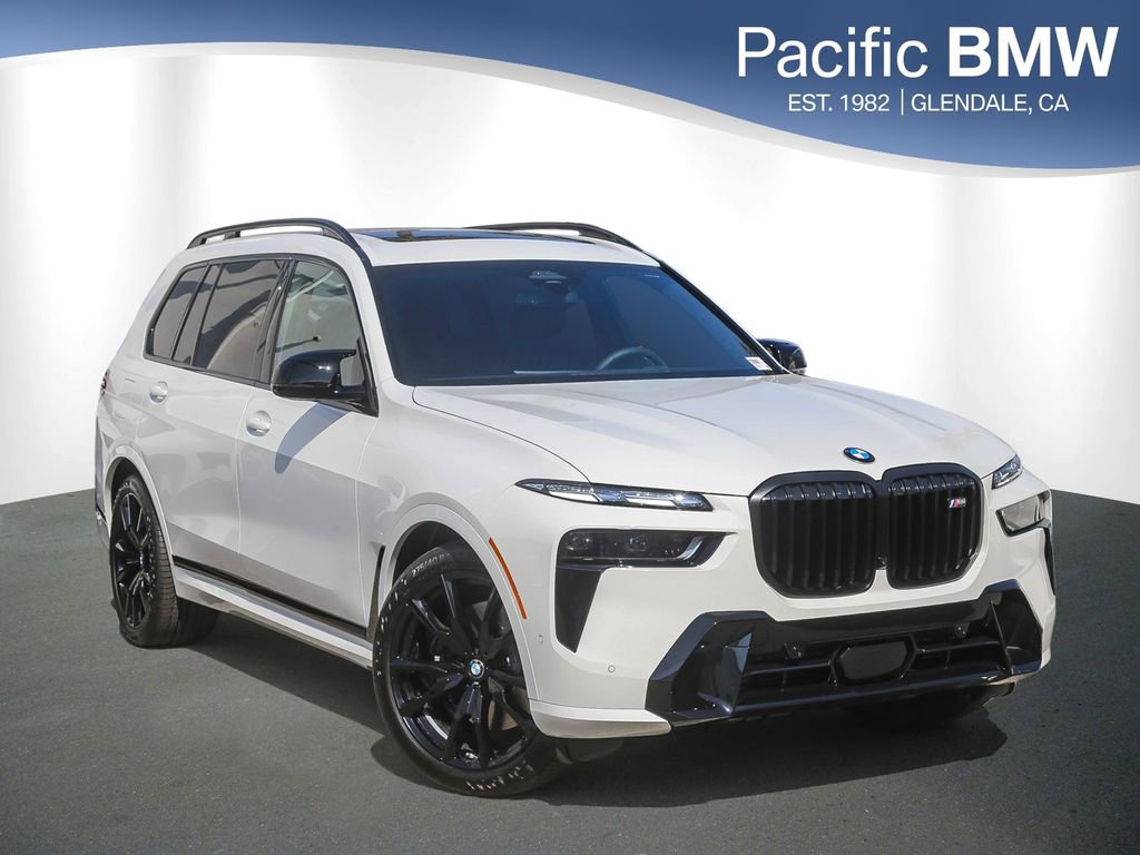 New 2026 BMW X7 M60i w/ Executive Package
