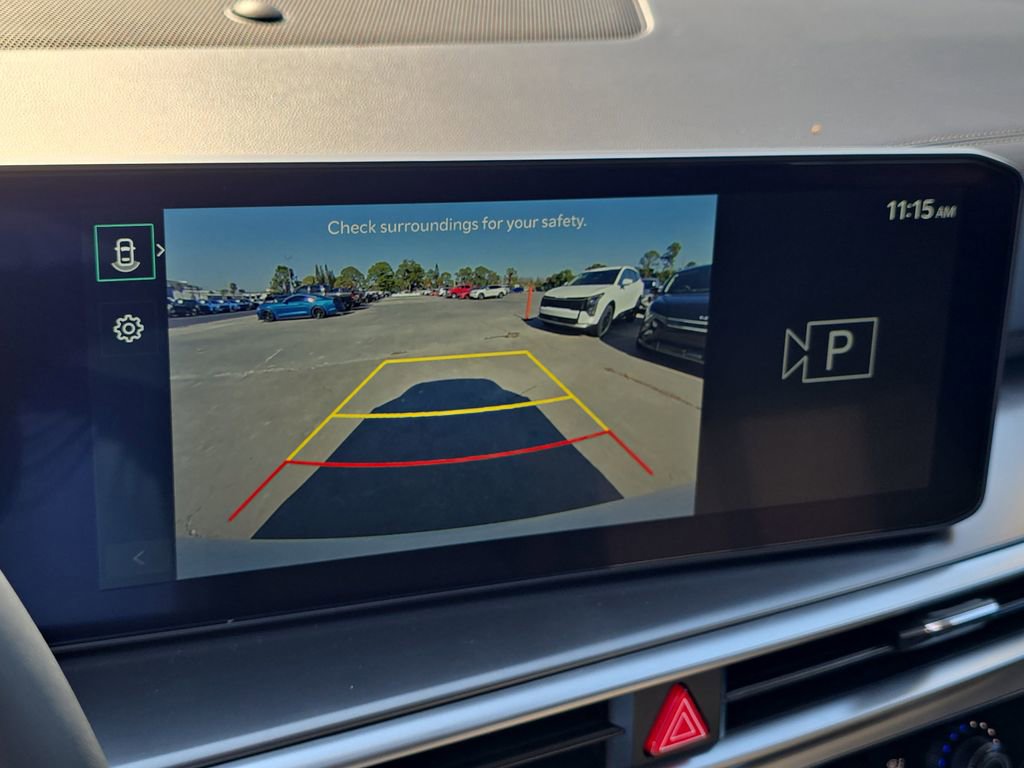 New 2026 Kia Sorento LX image 25