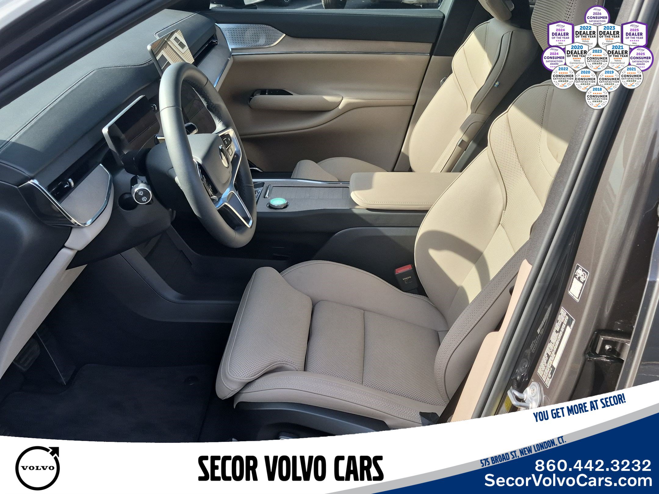 Used 2025 Volvo EX90 Ultra w/ Protection Package Premier AWD/4WD image 18