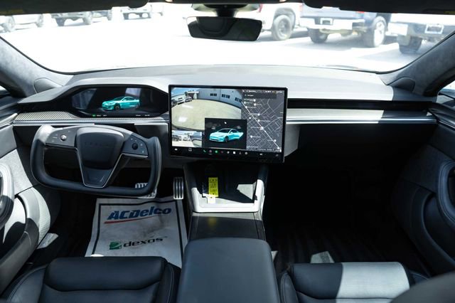 Used 2022 Tesla Model S Plaid image 15
