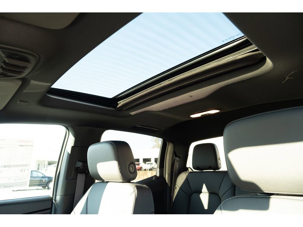 New 2026 GMC Canyon Elevation w/ Convenience Package AWD/4WD image 15