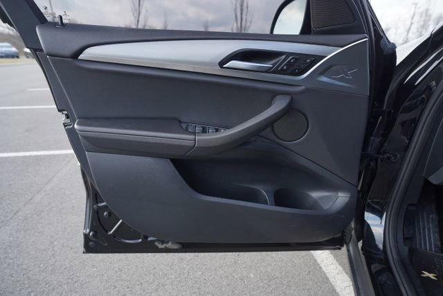 Used 2022 BMW X3 sDrive30i image 14