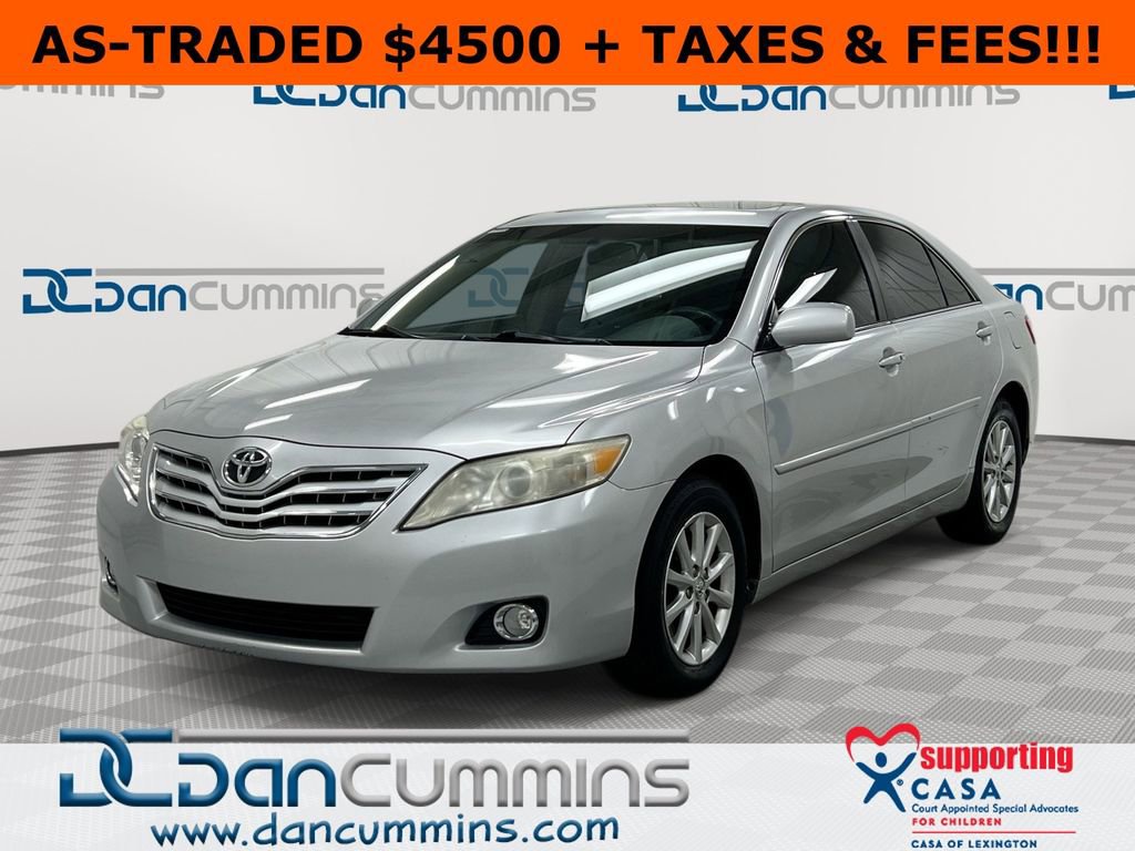 Used 2011 Toyota Camry XLE w/ XLE Extra-Value Pkg #2 image 1