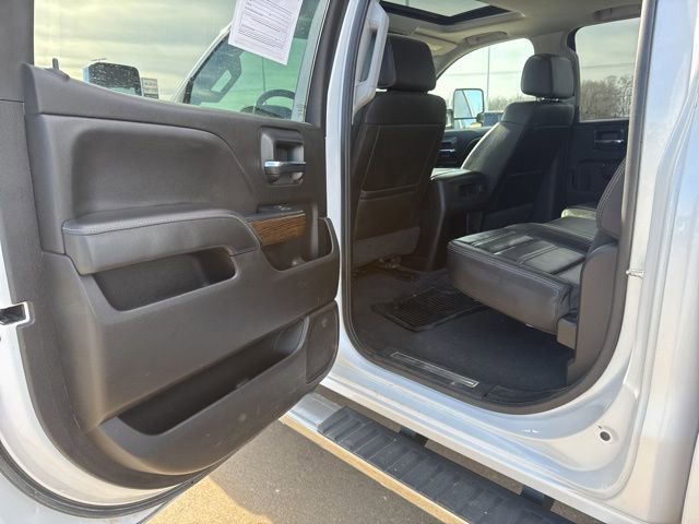 Used 2019 GMC Sierra 2500 Denali w/ Duramax Plus Package image 17