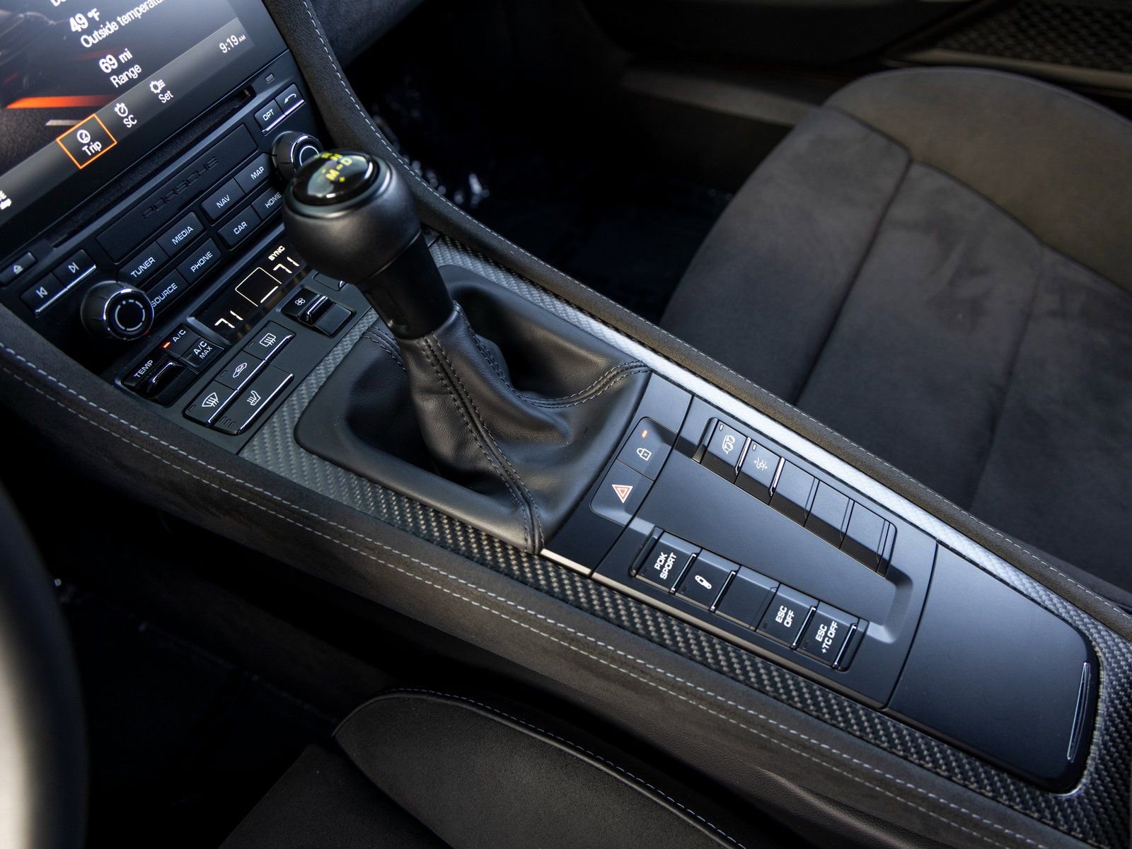 Certified 2023 Porsche 718 Cayman GT4 RS RWD image 44