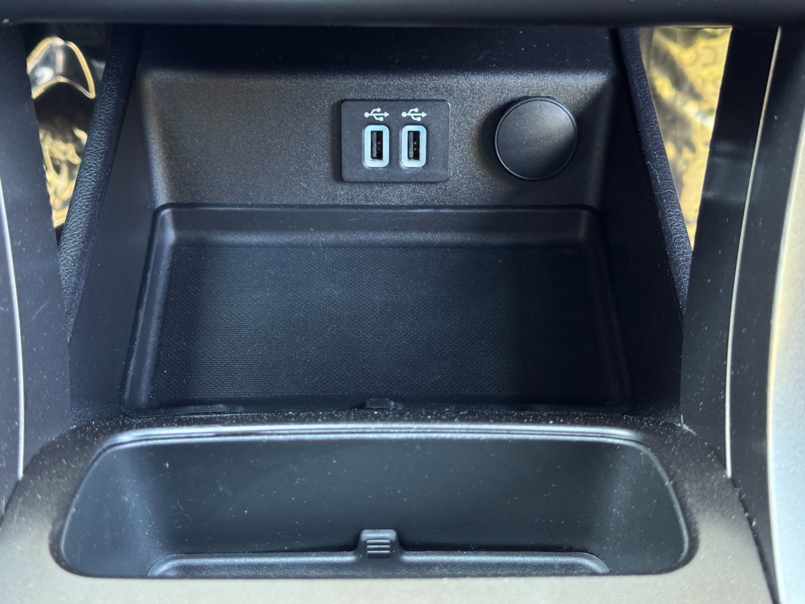 Used 2019 Ford Fusion SE image 26