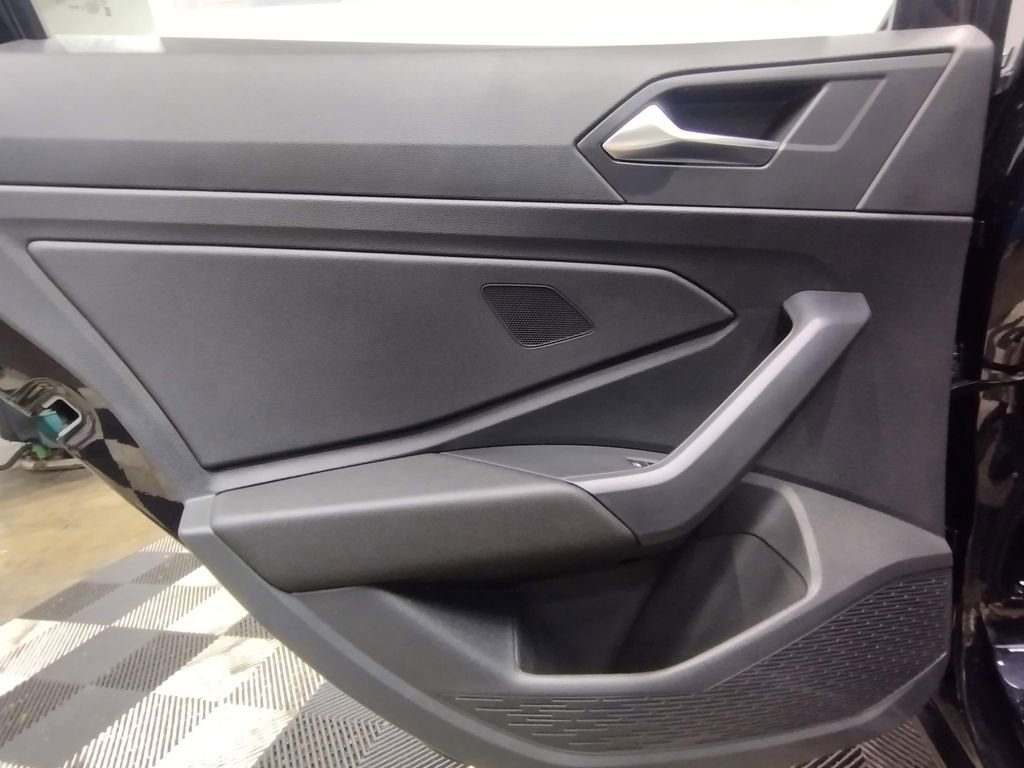New 2025 Volkswagen Jetta Sport image 31
