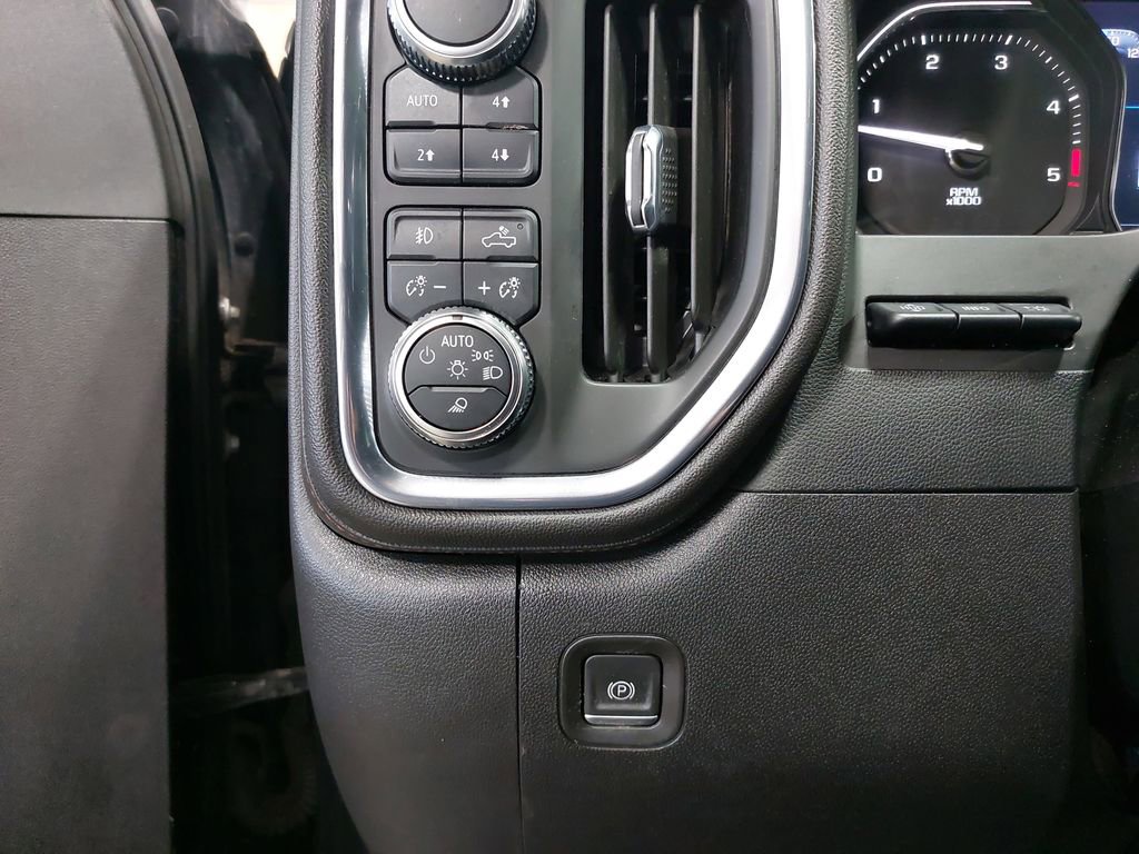 Used 2022 GMC Sierra 2500 AT4 w/ AT4 Premium Plus Package image 26