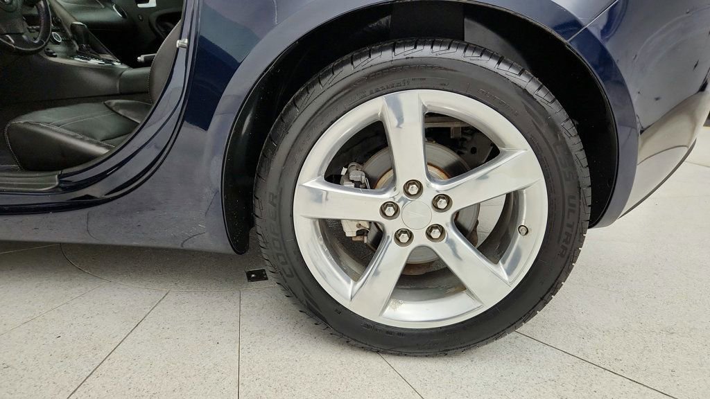 Used 2008 Pontiac Solstice Convertible w/ Premium Package image 9