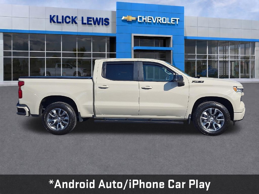 Used 2026 Chevrolet Silverado 1500 RST AWD/4WD image 9