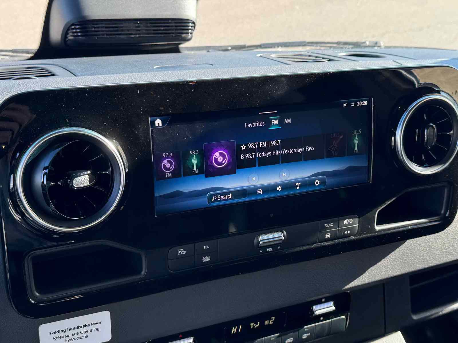 New 2025 Mercedes-Benz Sprinter 2500 image 18