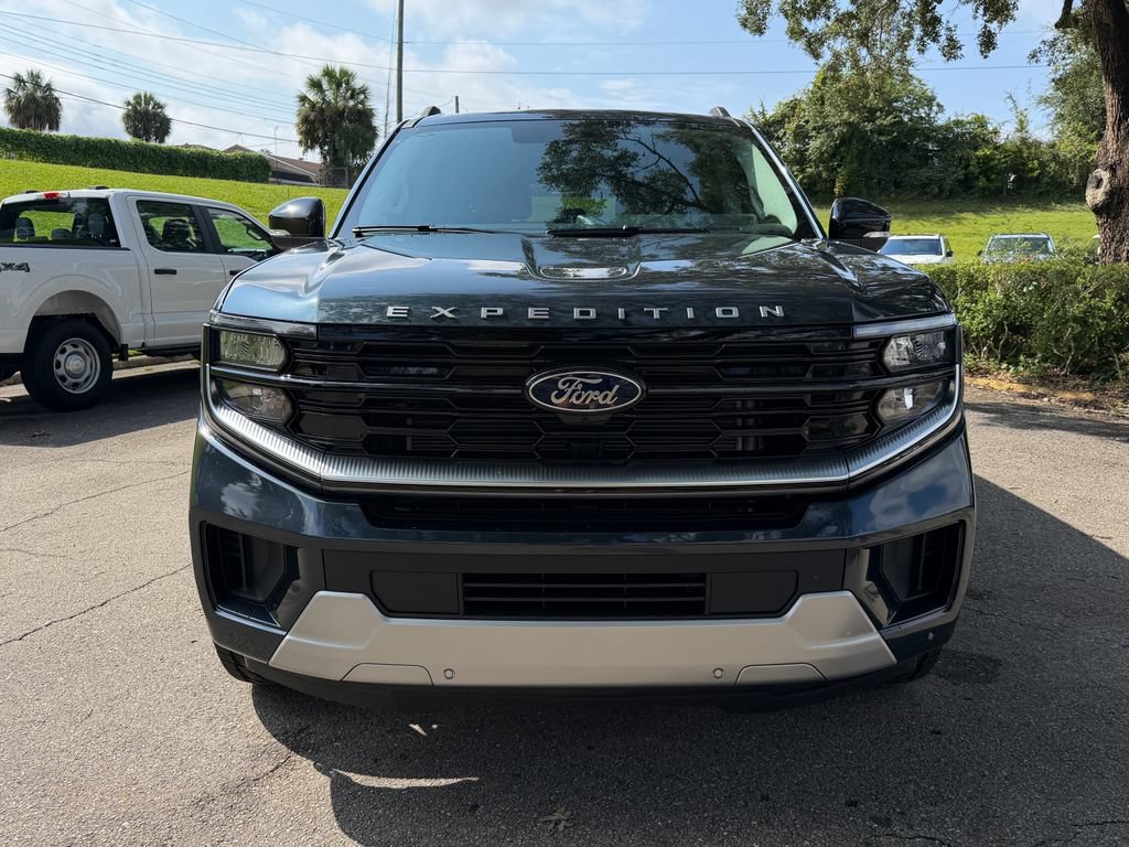 New 2026 Ford Expedition Platinum w/ Driver's Package AWD/4WD image 5