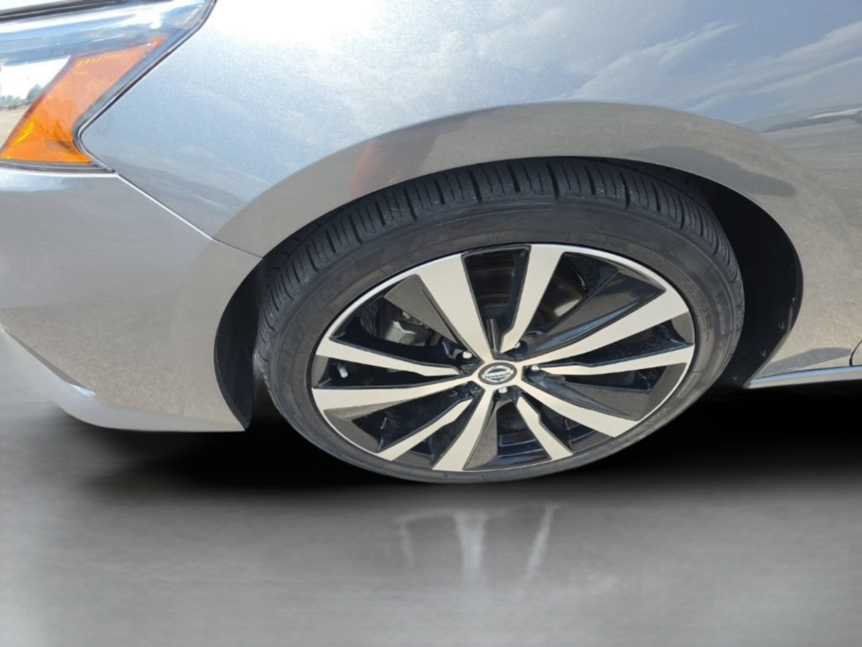 Used 2022 Nissan Altima 2.5 SR FWD image 32