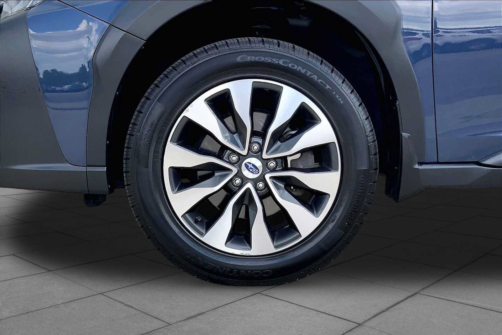 Certified 2024 Subaru Outback Limited AWD/4WD image 11
