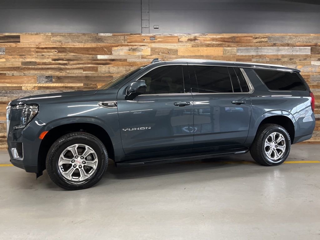 Used 2021 GMC Yukon XL SLE image 19