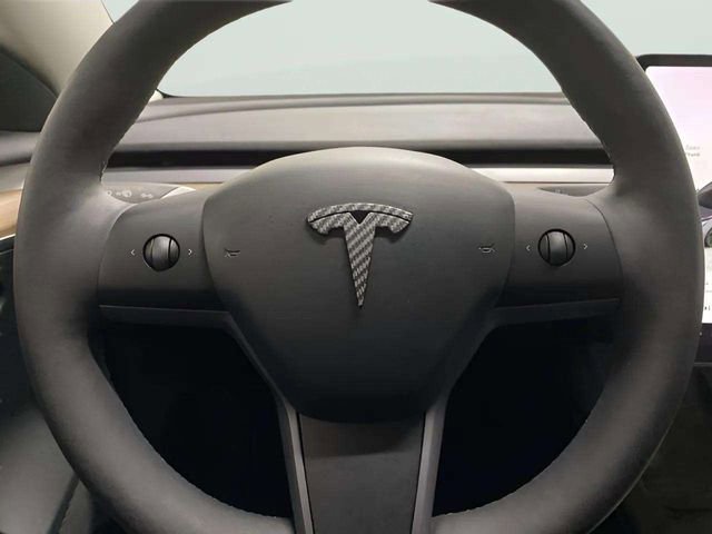 Used 2023 Tesla Model 3 Standard Range image 43