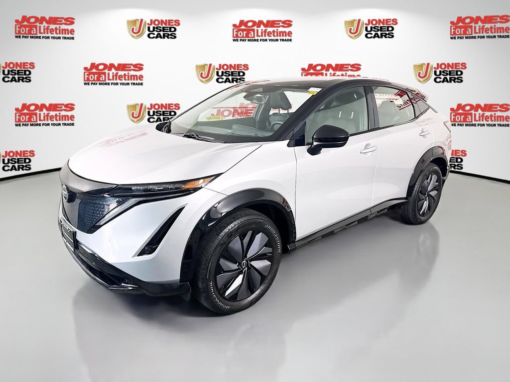 Used 2023 Nissan Ariya AWD image 13