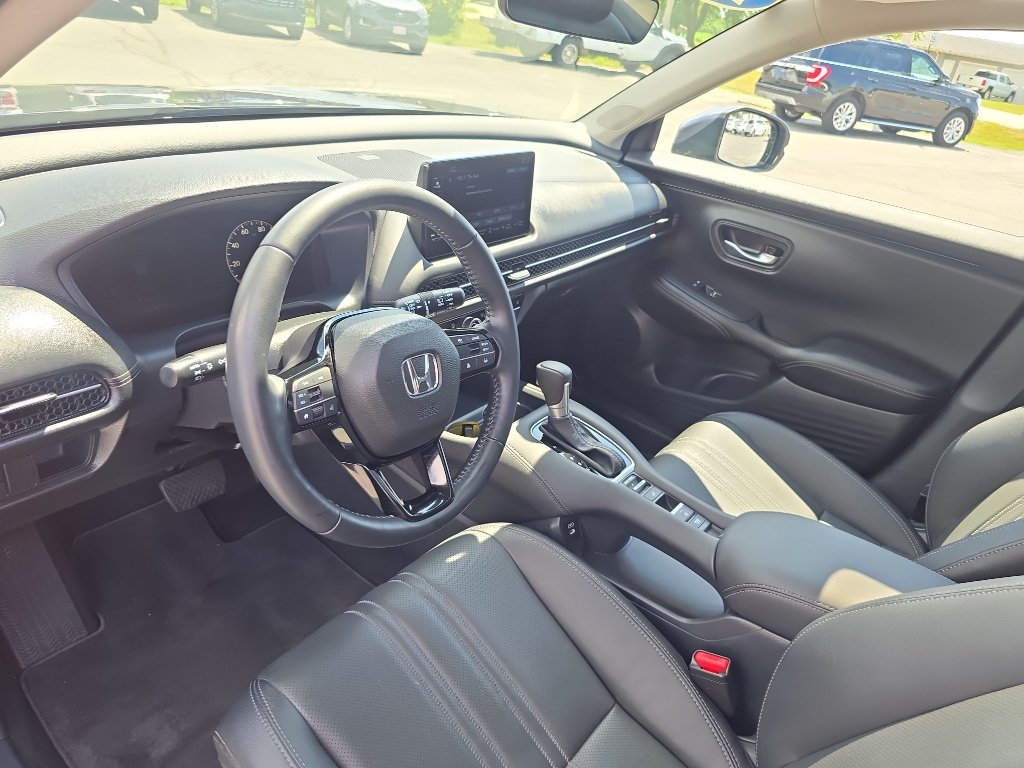 Used 2025 Honda HR-V EX-L image 14