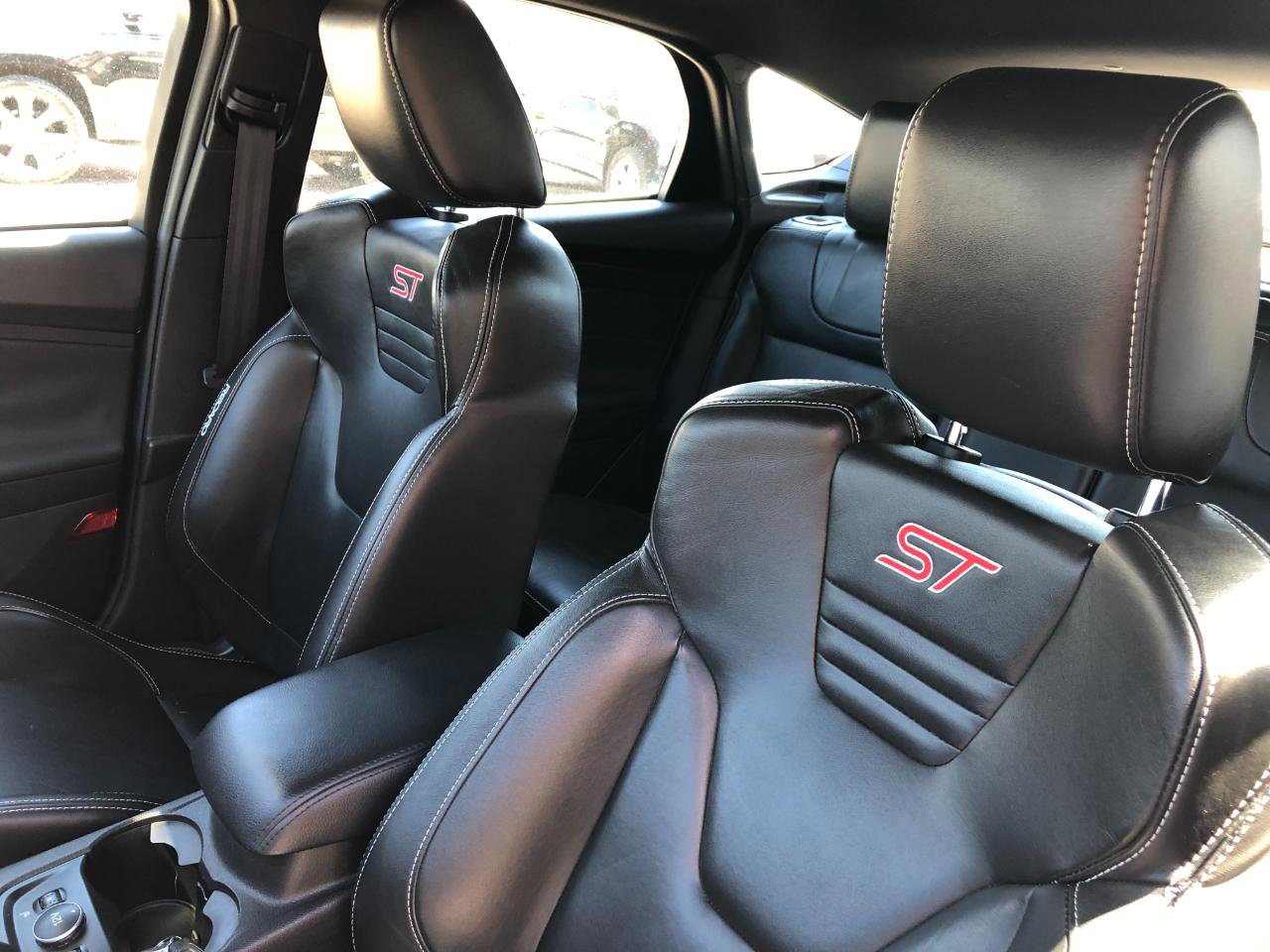 Used 2013 Ford Focus ST FWD image 17