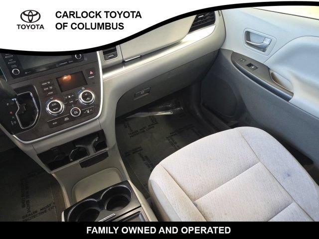 Used 2020 Toyota Sienna LE FWD image 19
