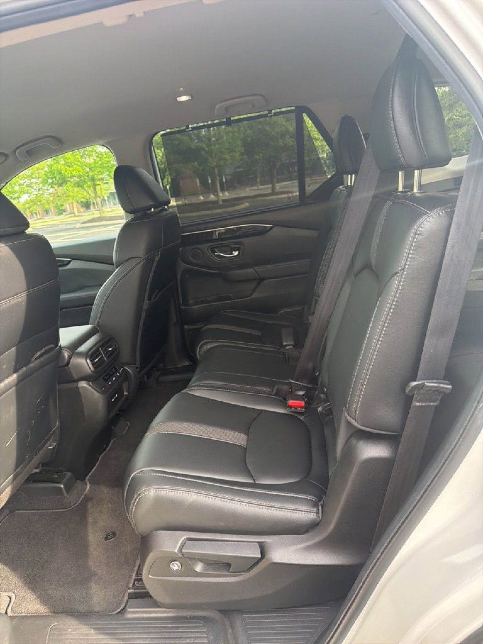 Certified 2025 Honda Pilot EX-L image 24