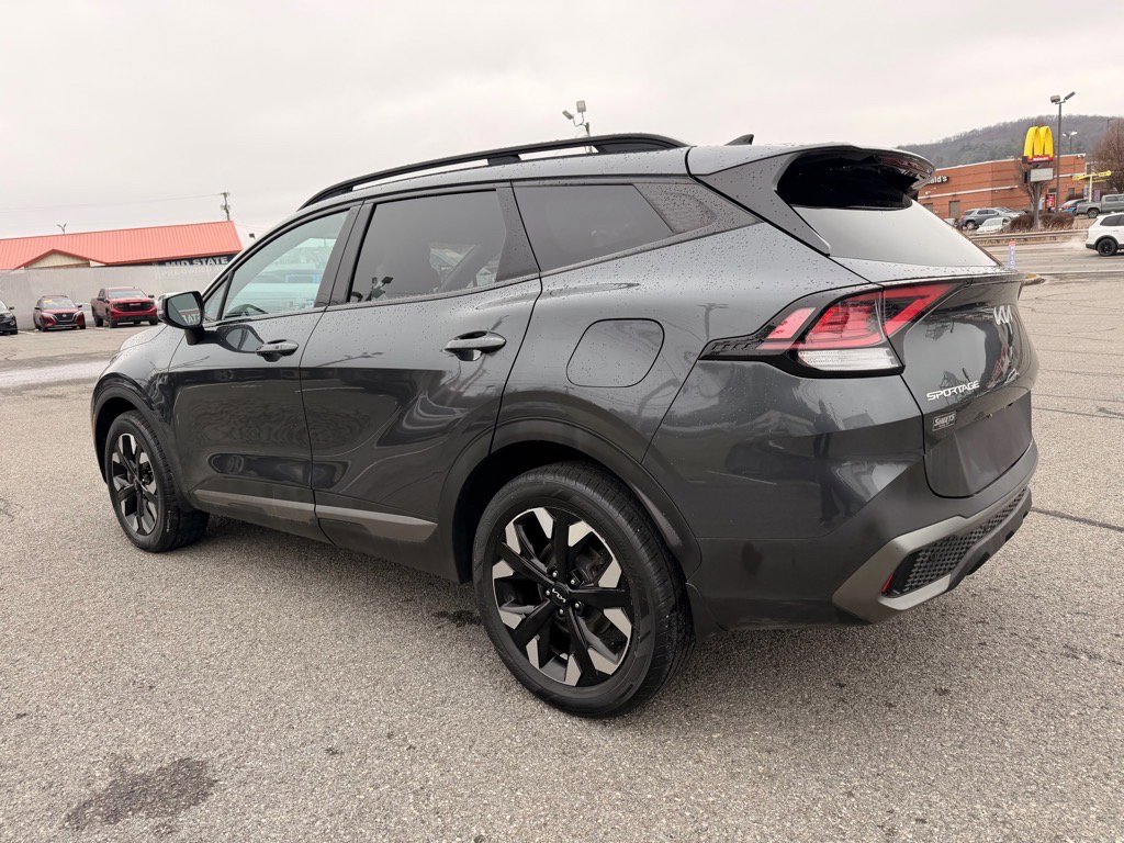 Used 2023 Kia Sportage X-Line w/ X-Line Premium Package image 4
