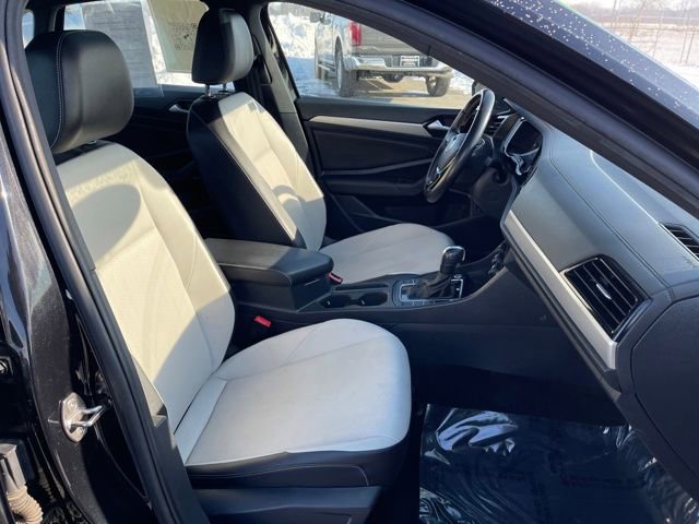 Used 2021 Volkswagen Jetta R-Line w/ R-Line Cold Weather Package image 36