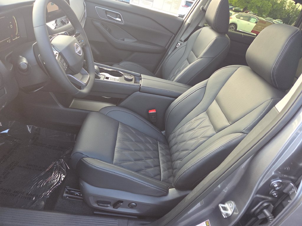 New 2026 Nissan Rogue Platinum w/ Platinum Premium Package AWD/4WD image 33