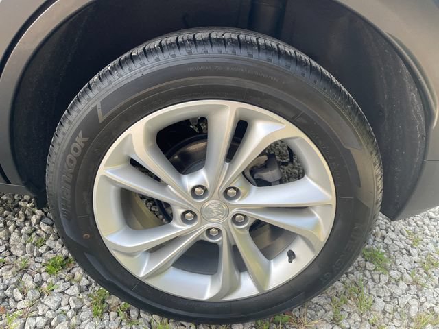 Used 2023 Buick Encore GX Preferred AWD/4WD image 17