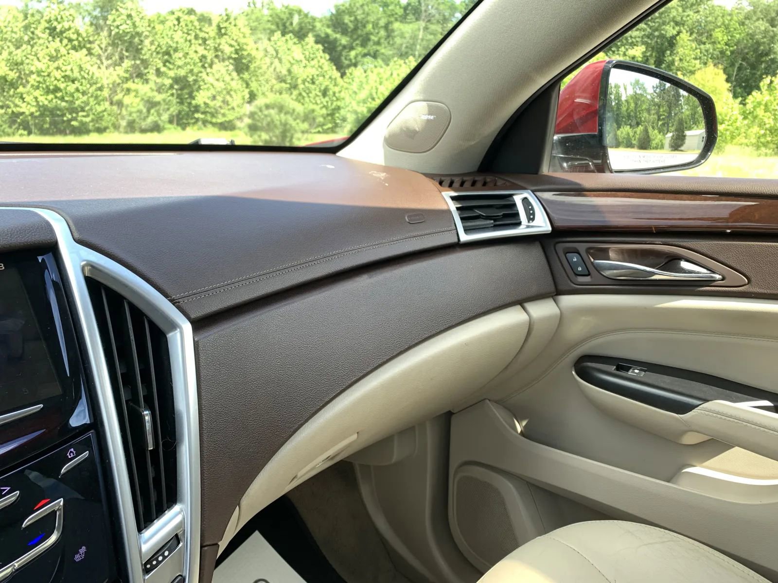 Used 2015 Cadillac SRX Performance AWD/4WD image 16