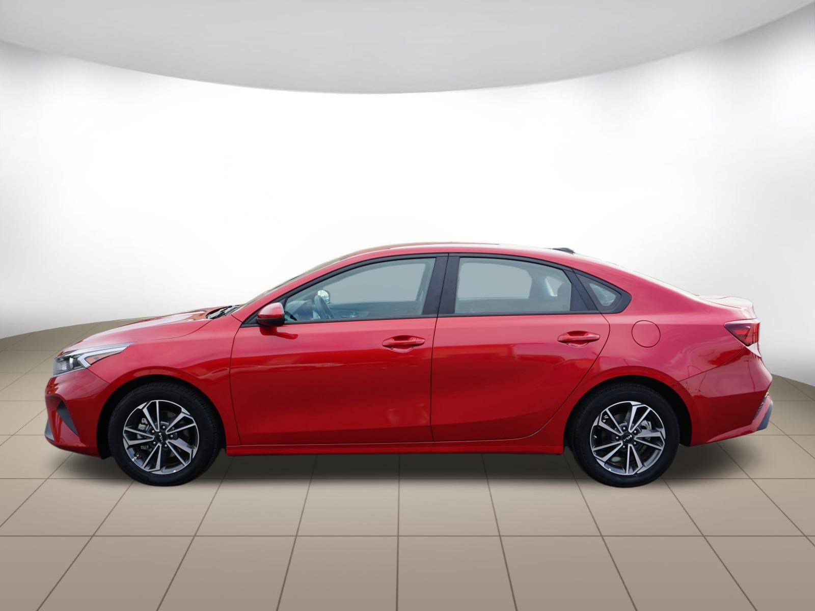 Used 2023 Kia Forte LXS FWD image 4