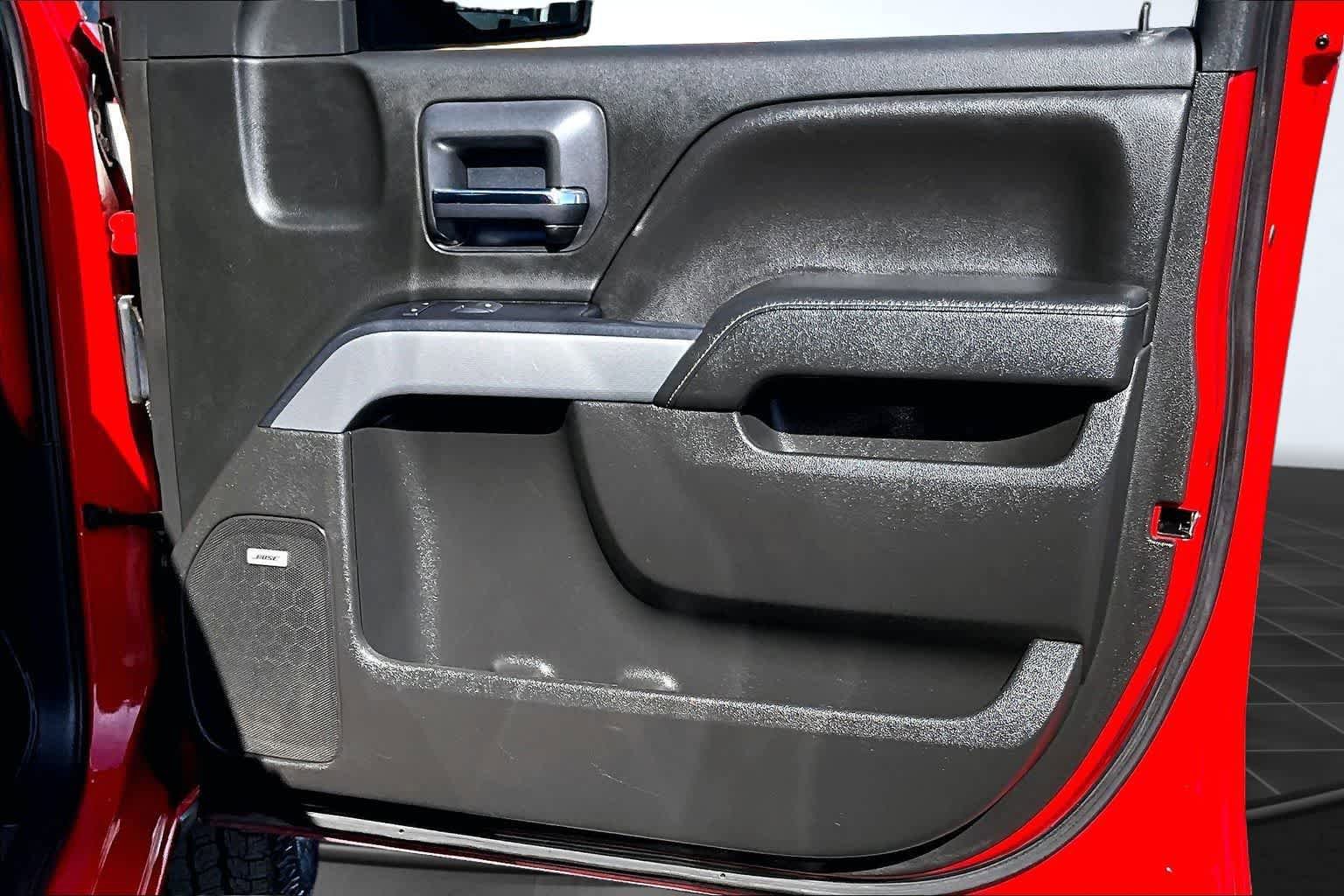 Used 2018 Chevrolet Silverado 1500 LT w/ All Star Edition AWD/4WD image 29