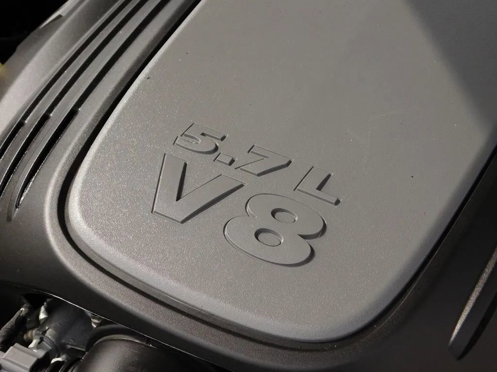 Used 2021 Chrysler 300 S w/ S Model Appearance Package image 31