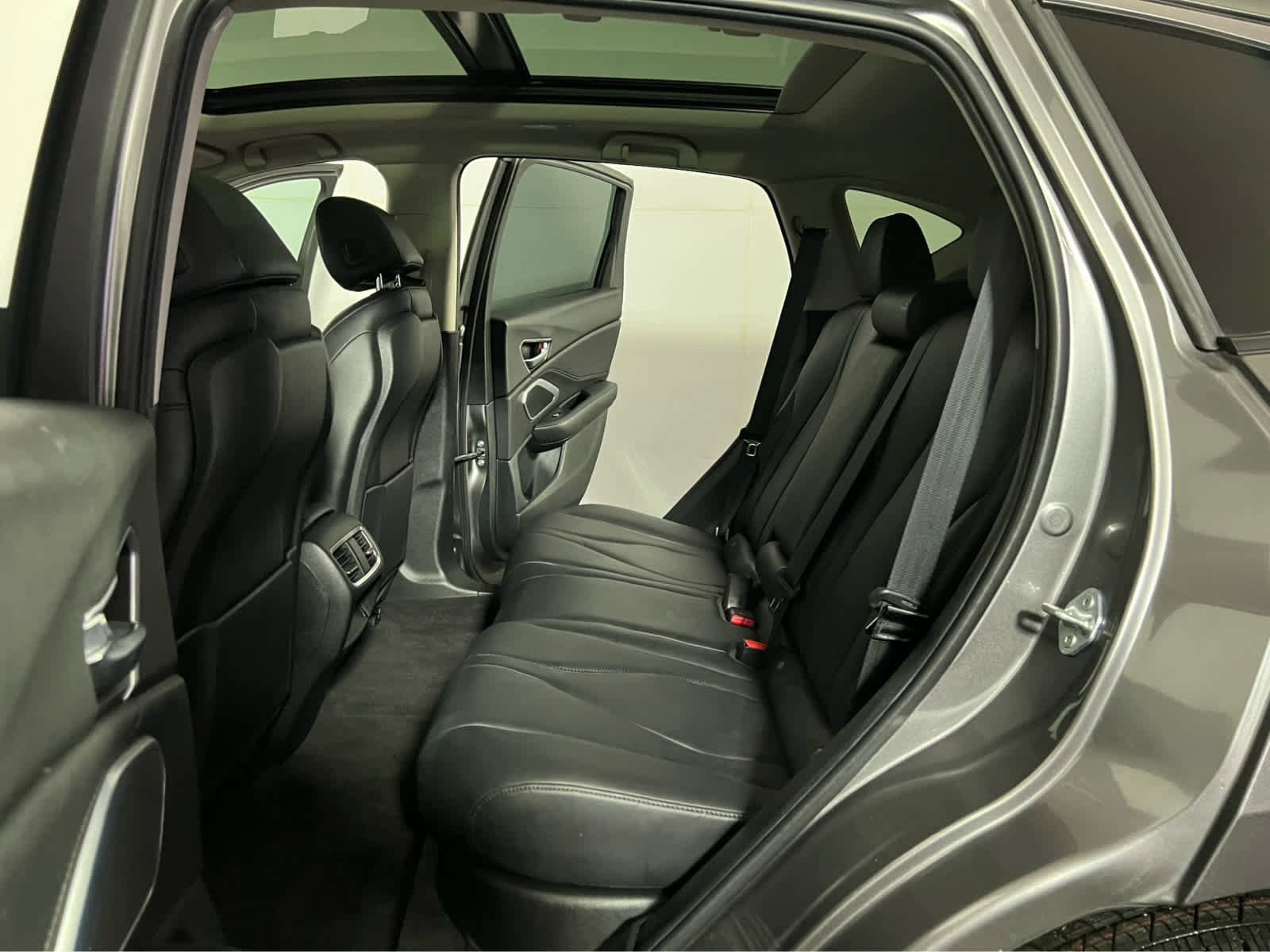 Used 2023 Acura RDX AWD image 23