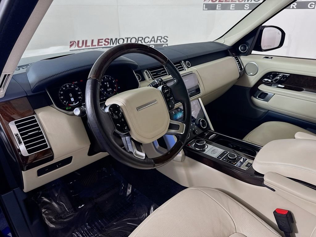 Used 2019 Land Rover Range Rover Supercharged image 9