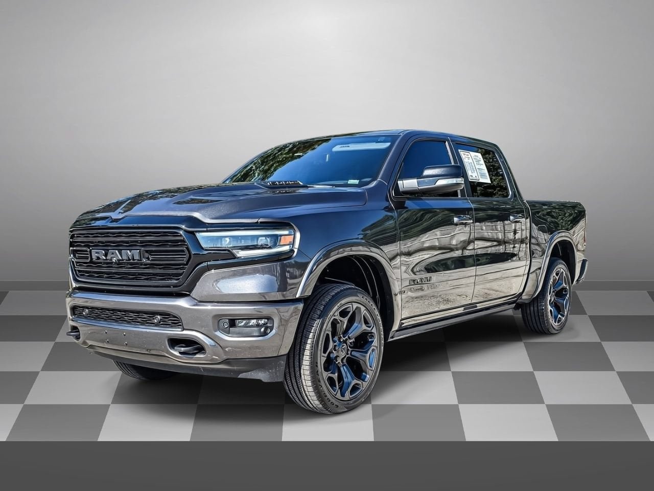 Used 2022 RAM 1500 Limited AWD/4WD image 3