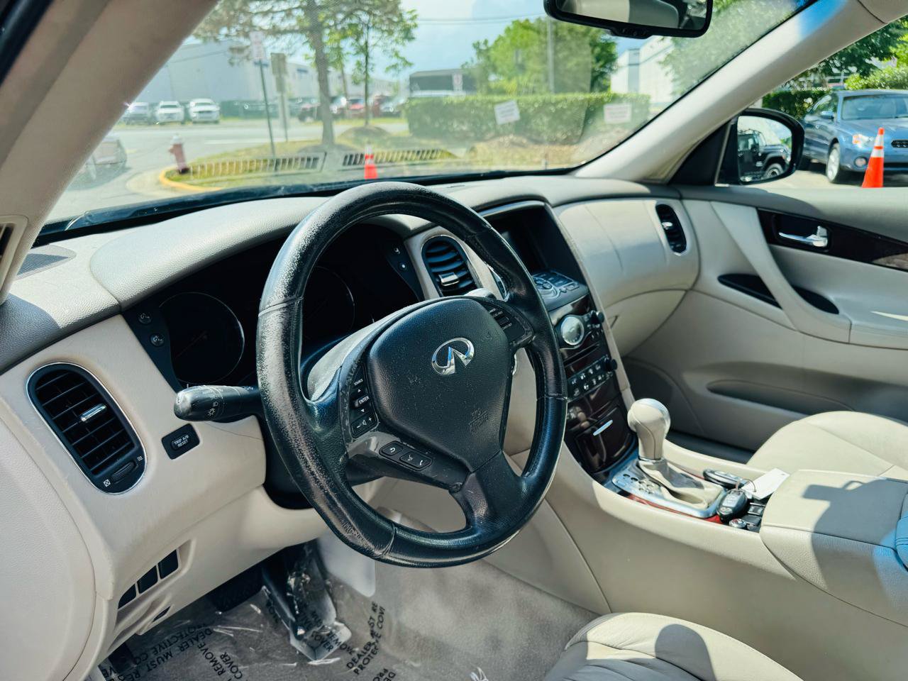Used 2010 INFINITI EX35 Journey AWD/4WD image 11