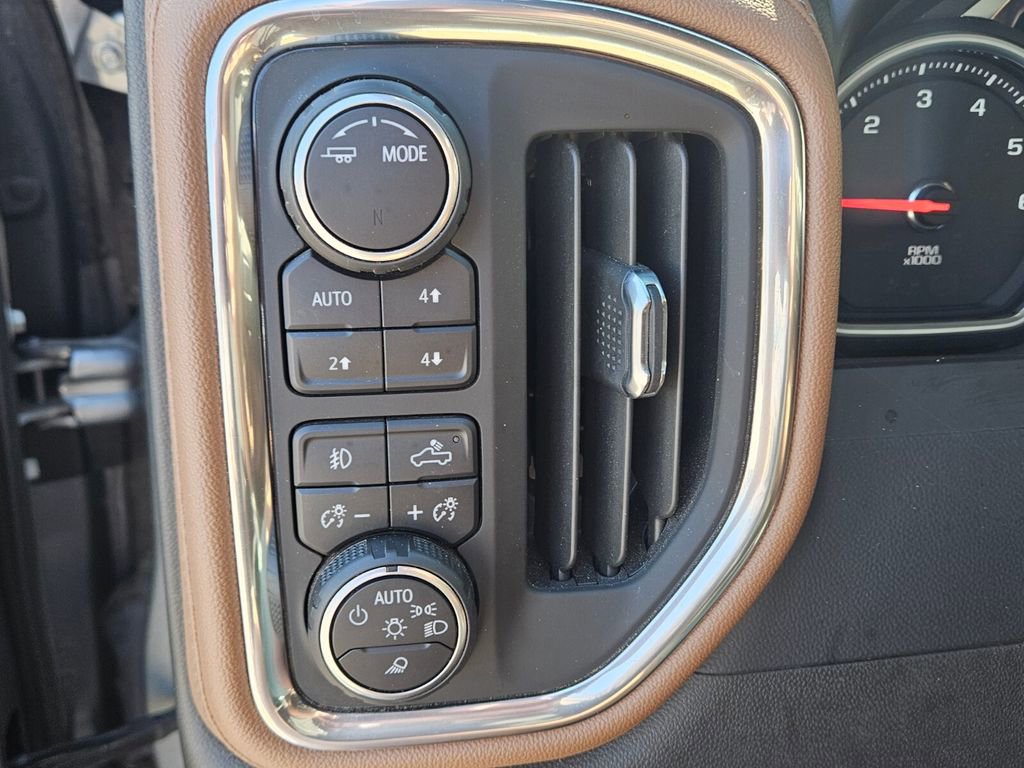 Certified 2021 Chevrolet Silverado 1500 High Country w/ Safety Package II image 30