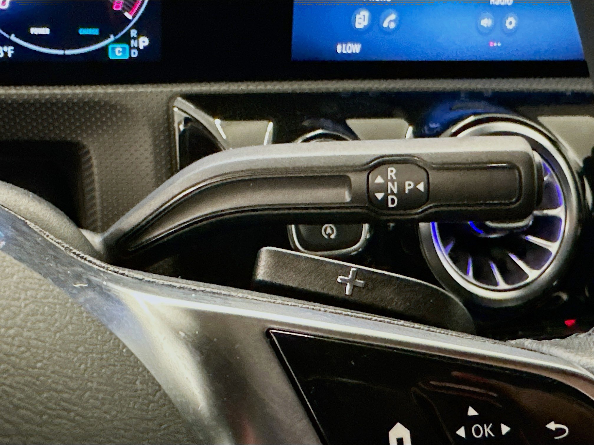 Used 2025 Mercedes-Benz CLA 250 4MATIC image 24