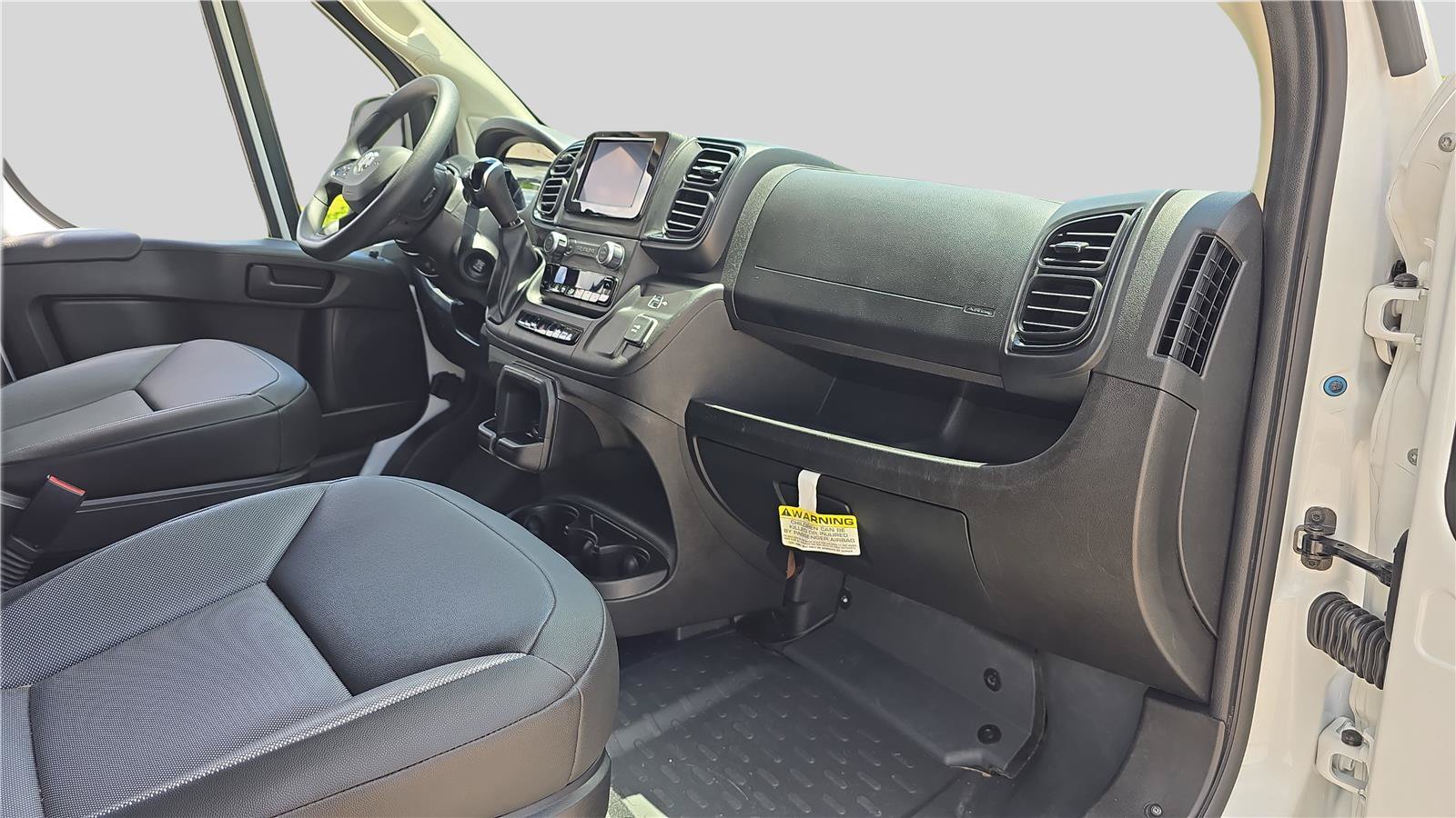 Used 2026 RAM ProMaster 2500 w/ Convenience Group FWD image 16