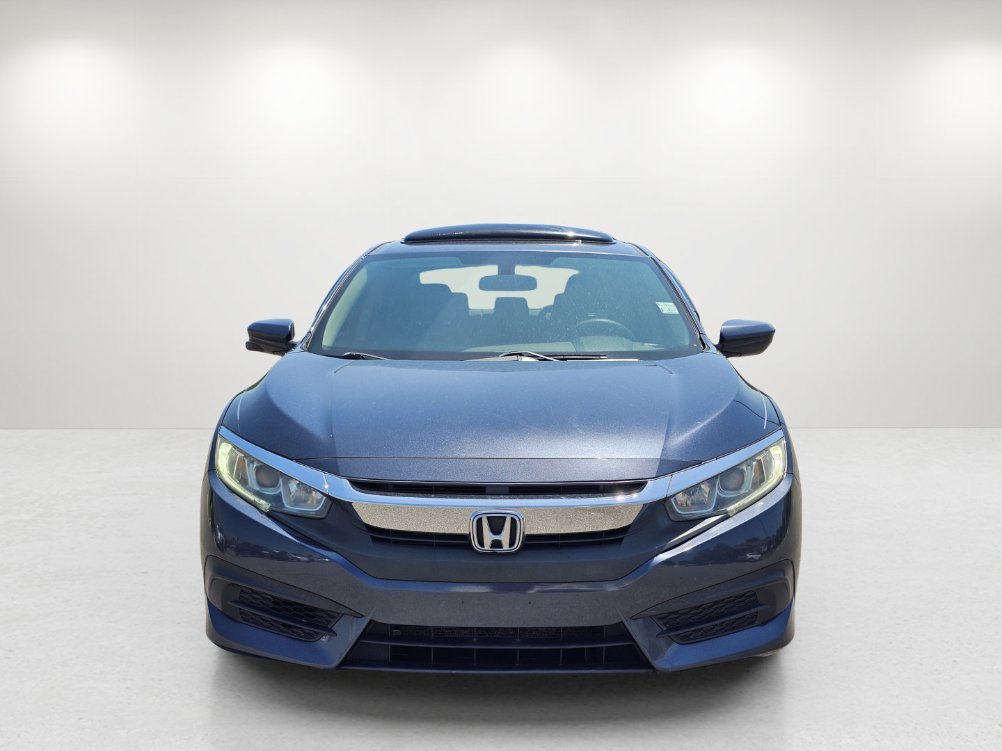 Used 2018 Honda Civic EX image 2