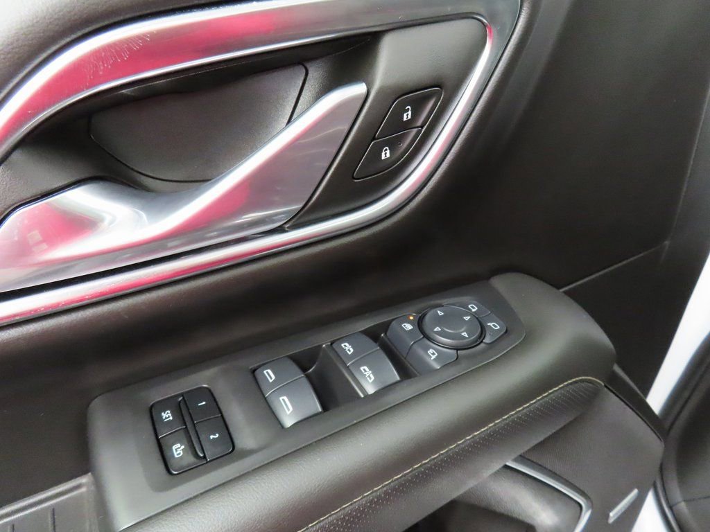 Used 2024 GMC Yukon XL SLT w/ SLT Premium Package image 58