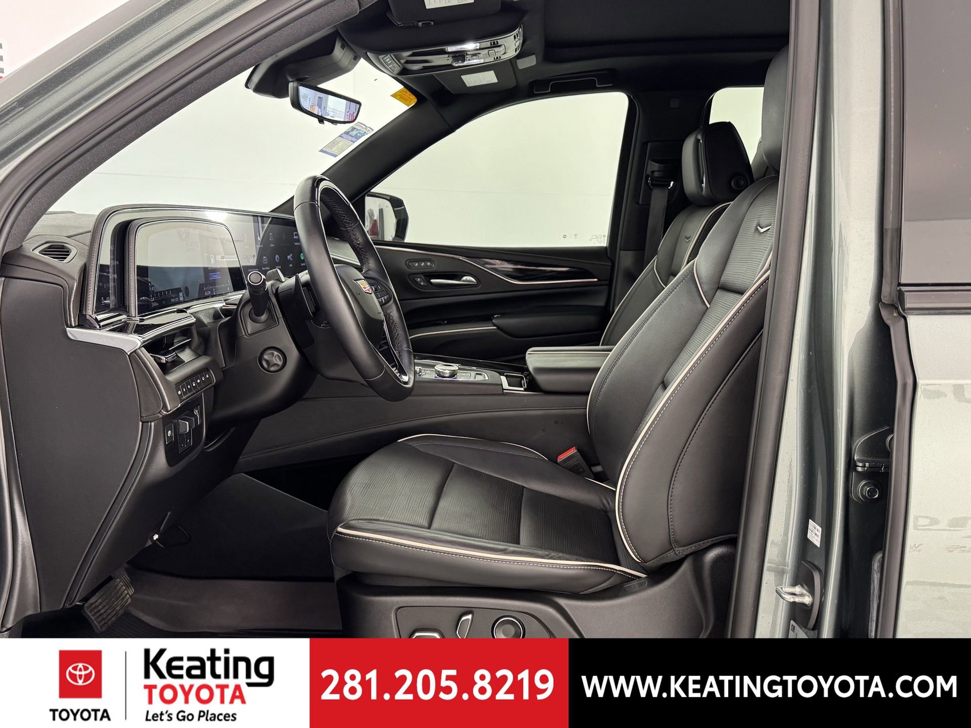 Used 2024 Cadillac Escalade Sport w/ Touring Package image 14