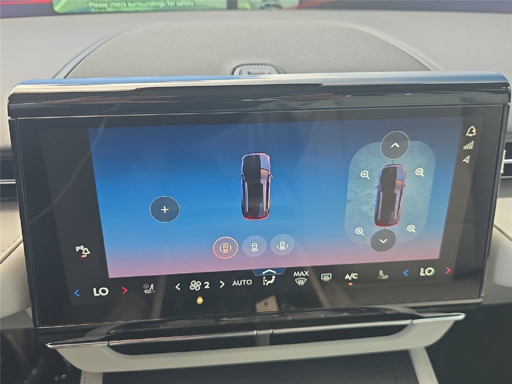 New 2026 Lincoln Nautilus Premier AWD/4WD image 19